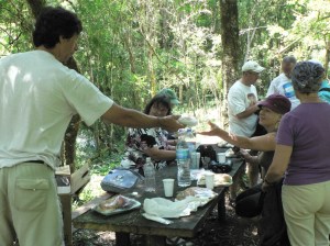 Pusdienas džungļos